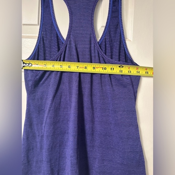 Athleta Chi Racerback Tank Shadow Stripe Blue Small - Picture 7 of 7